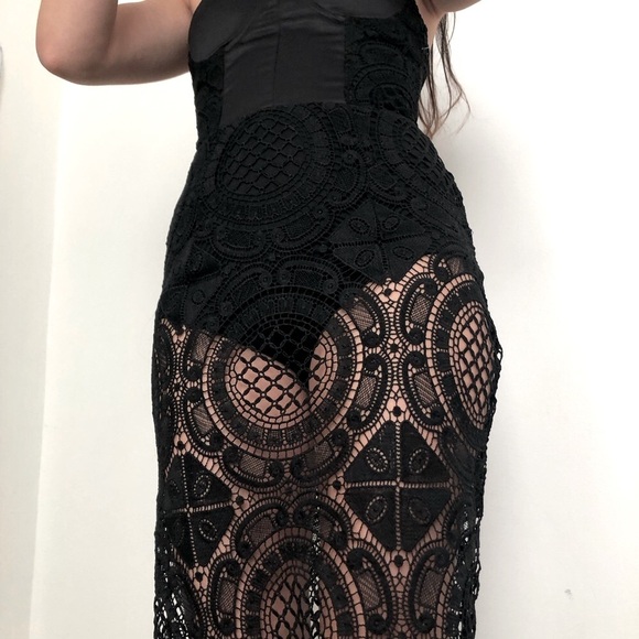 Black Lace Strapless Dress L'ATISTE - Picture 3 of 11